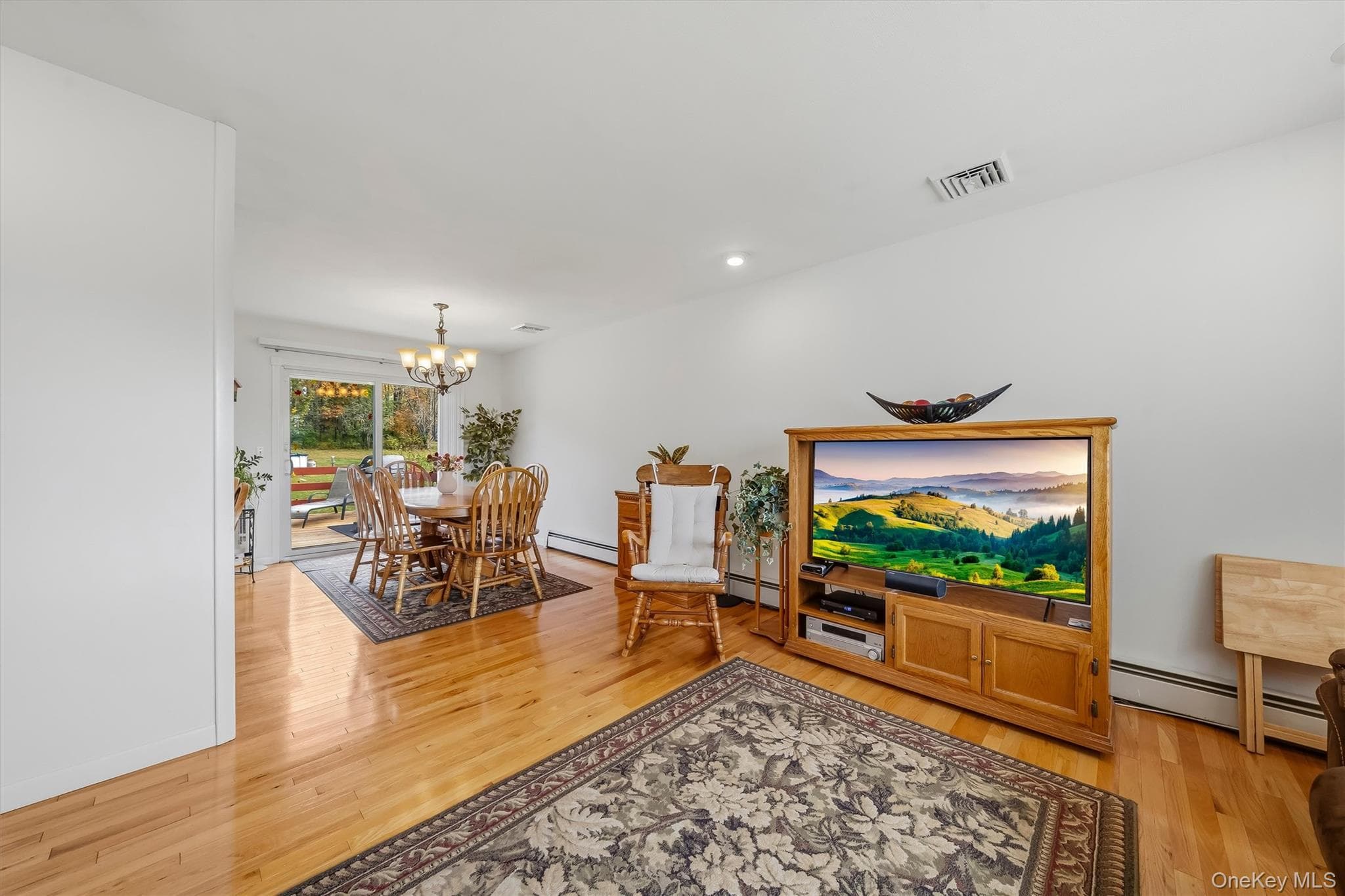 129 Gate Schoolhouse Road thumbnail 7