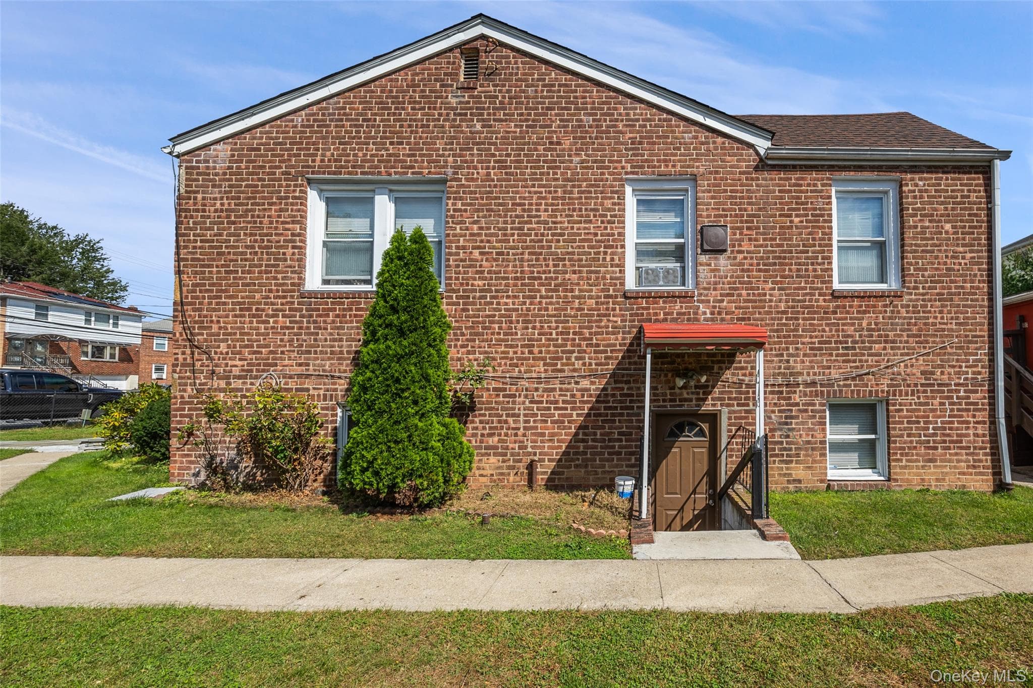 280 Kimball Avenue thumbnail 3