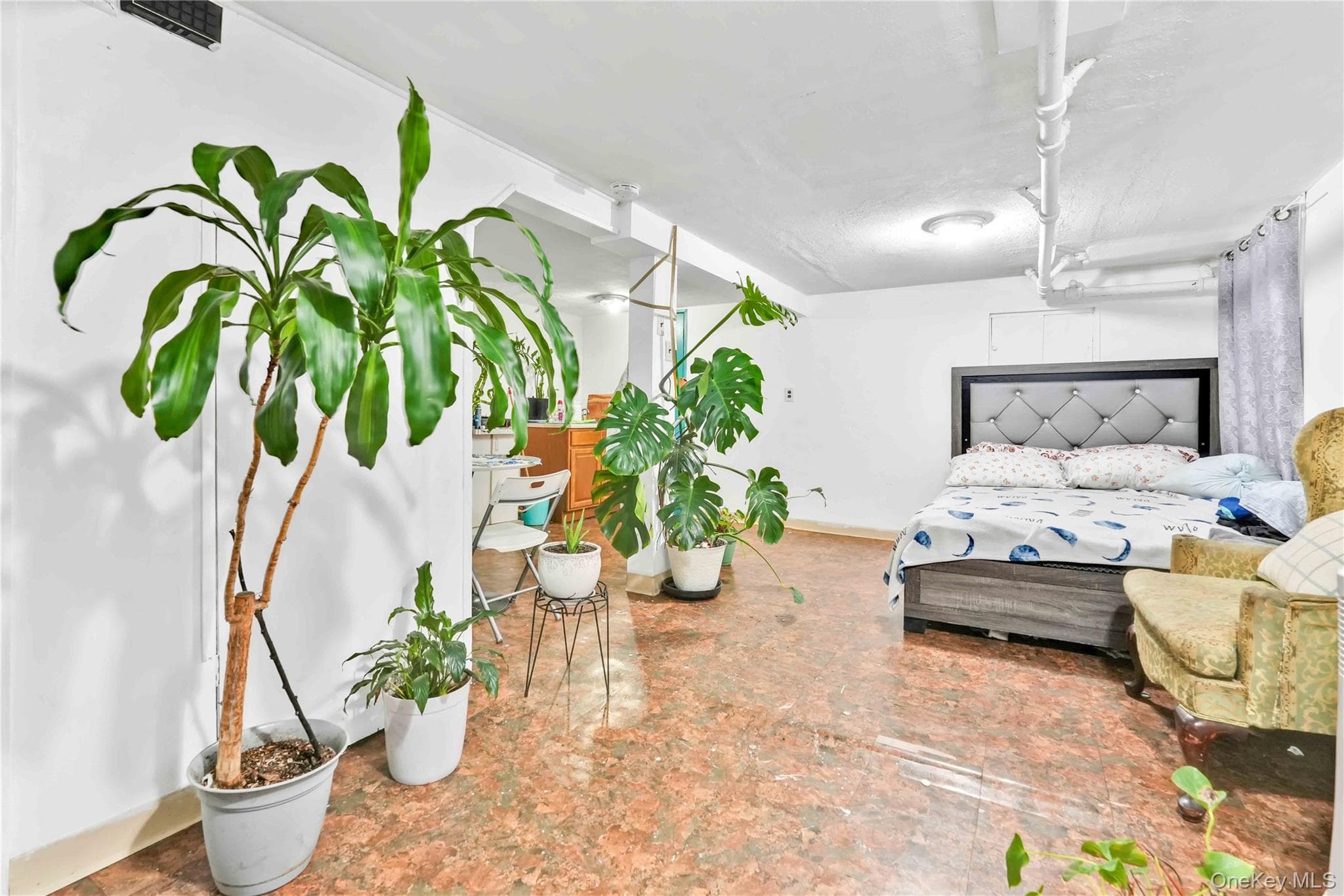 172-15 89th Avenue thumbnail 36