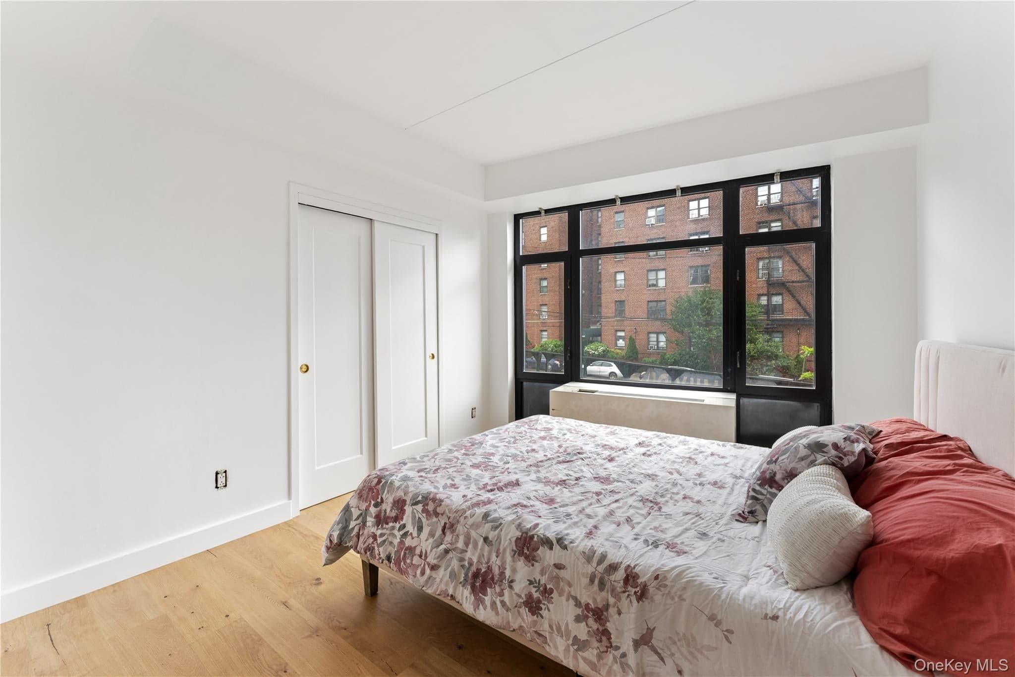 3536 Cambridge Avenue Unit: 2A thumbnail 10