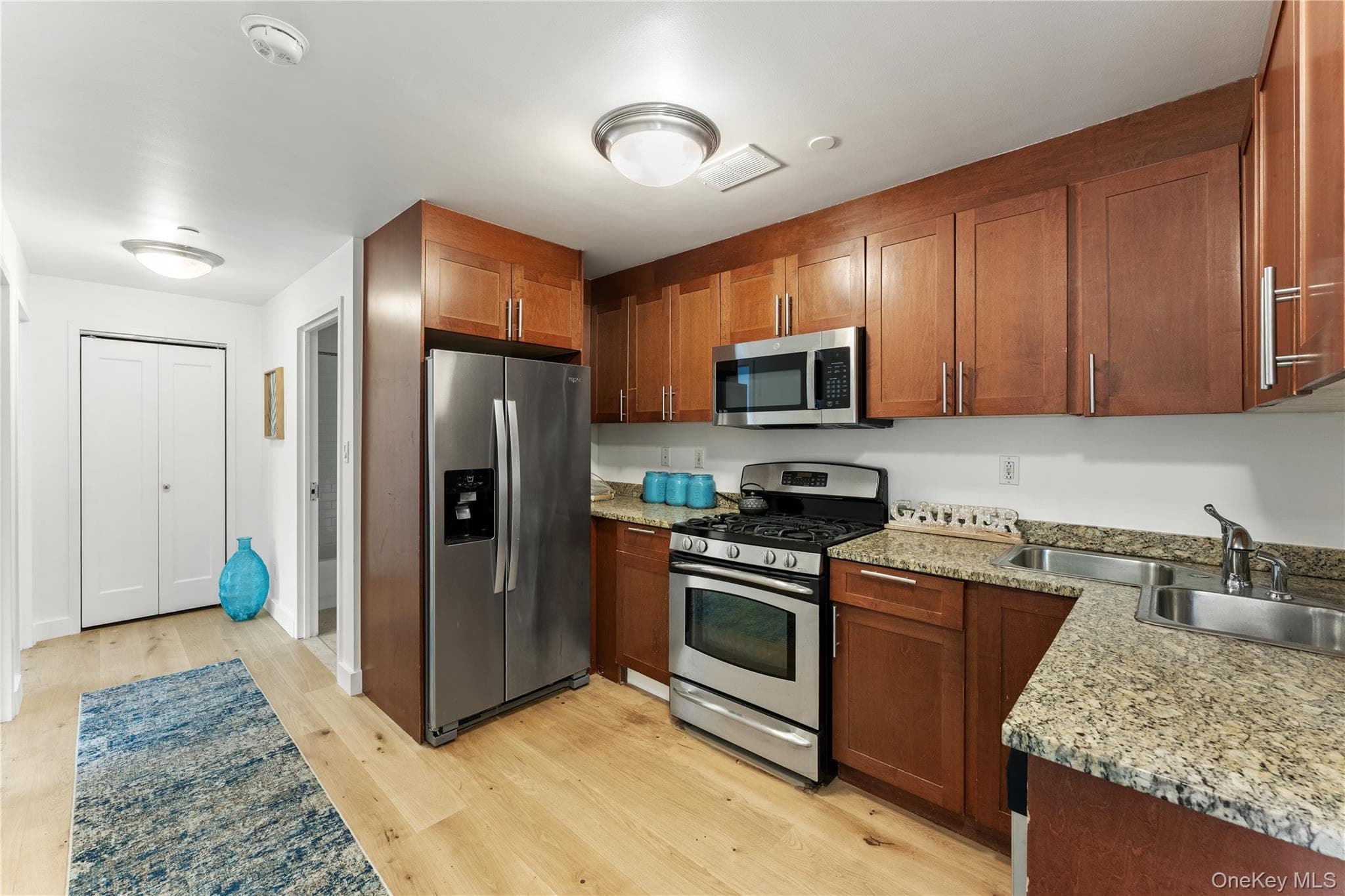 3536 Cambridge Avenue Unit: 2A thumbnail 8