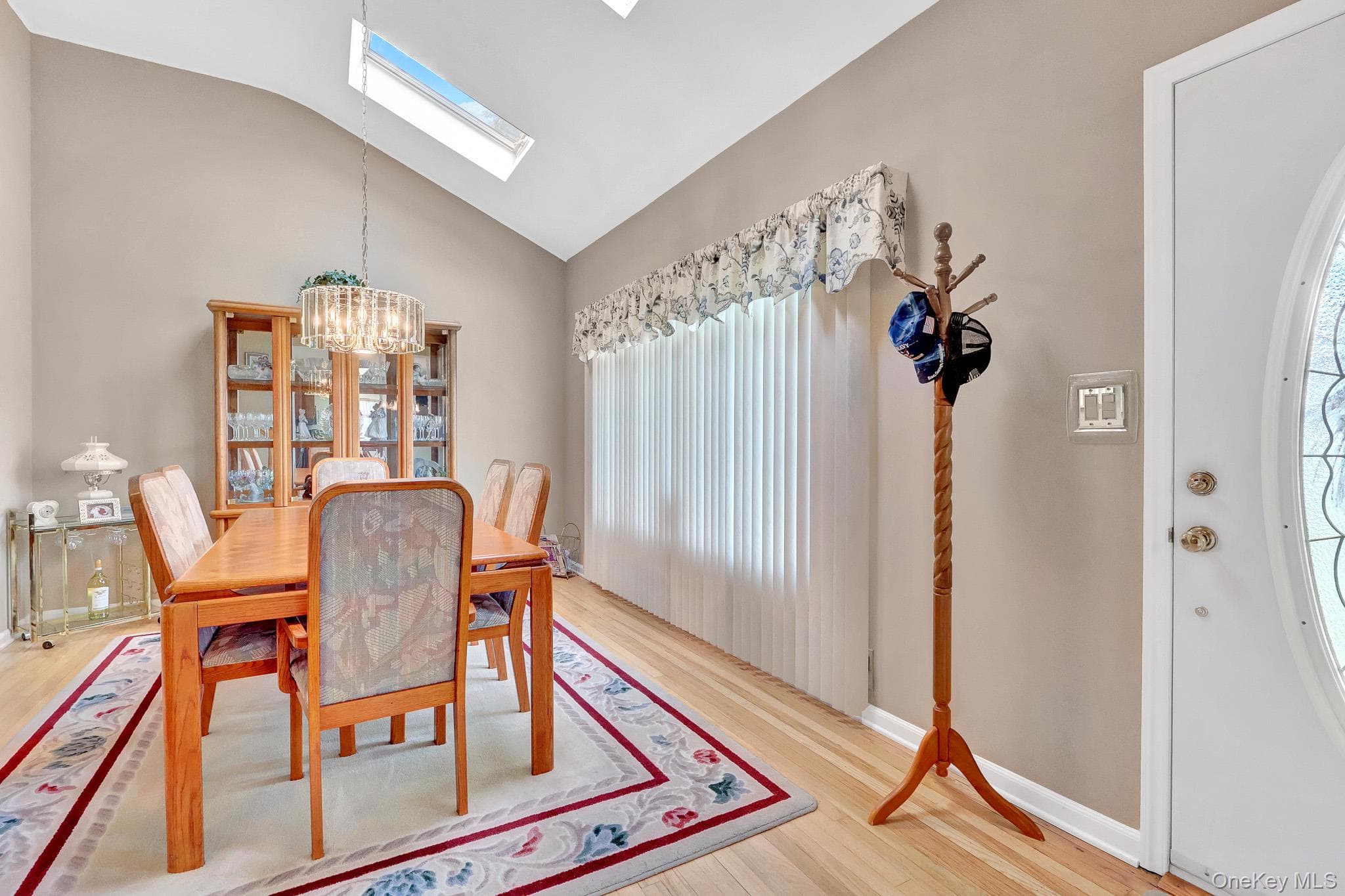 820 N Hamilton Avenue thumbnail 7