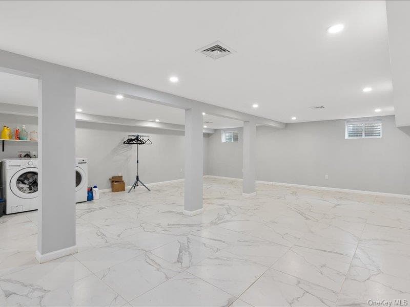 858 Prescott Street thumbnail 20