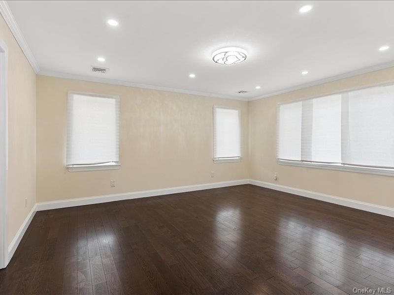858 Prescott Street thumbnail 18