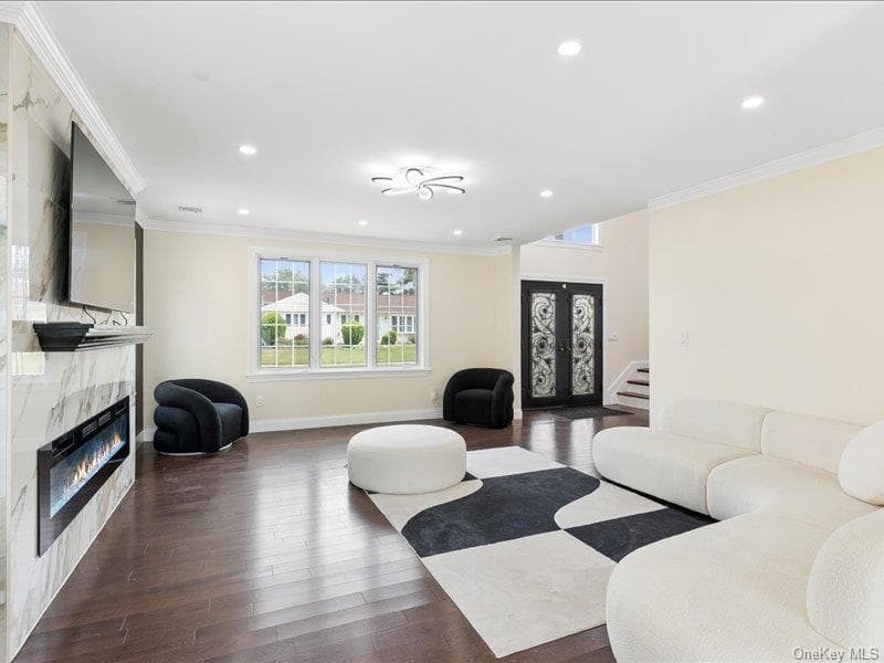 858 Prescott Street thumbnail 7