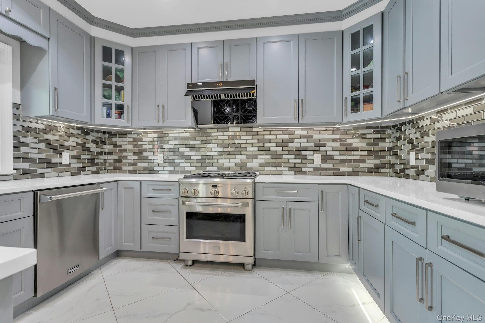 145-75 6th Avenue thumbnail 13