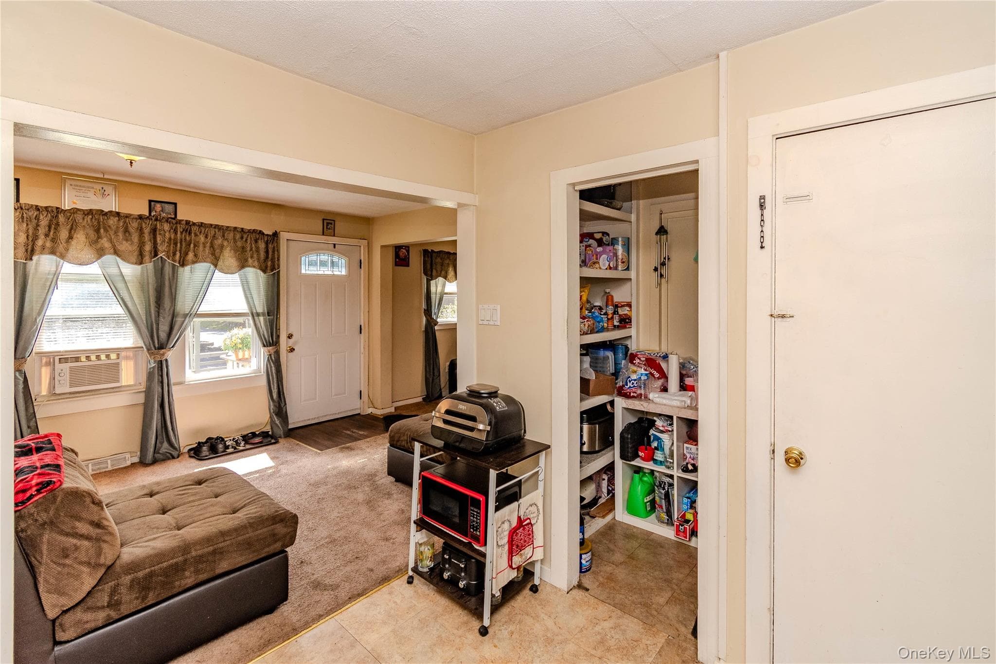 60 Carle Terrace thumbnail 14
