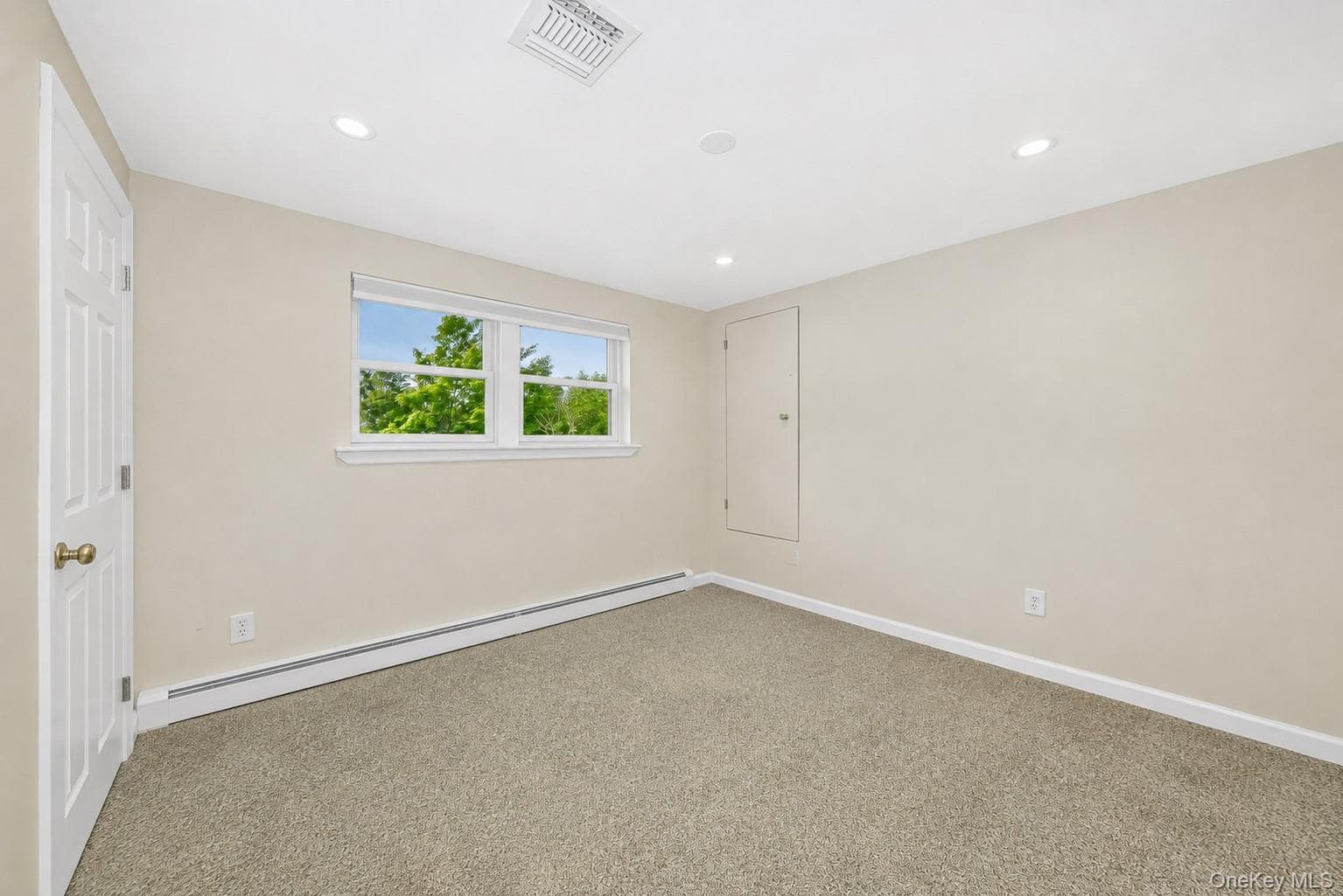 341 Avenue B thumbnail 32