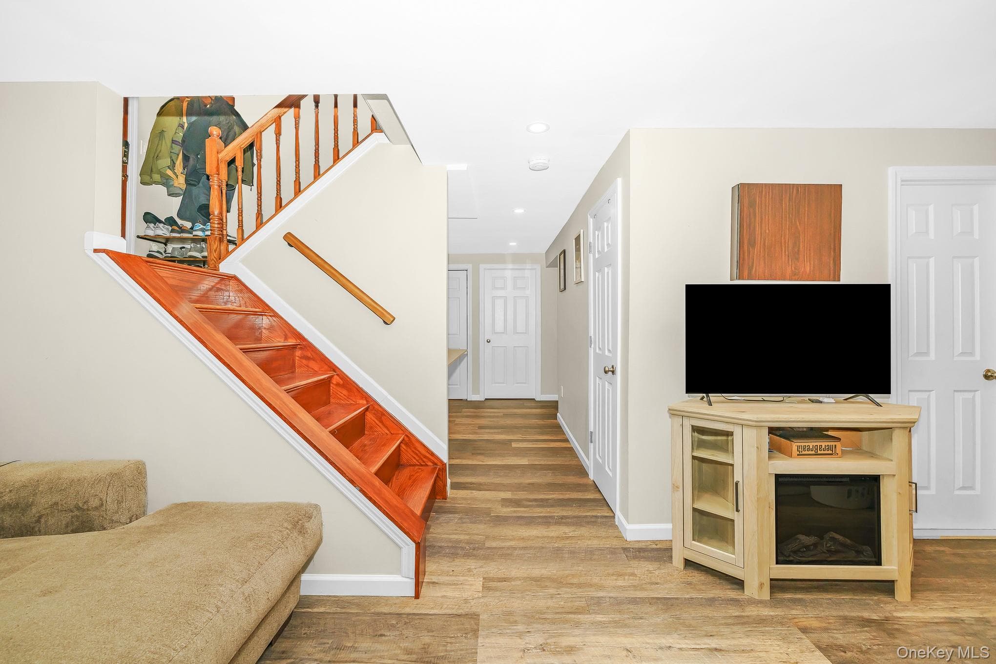 341 Avenue B thumbnail 34