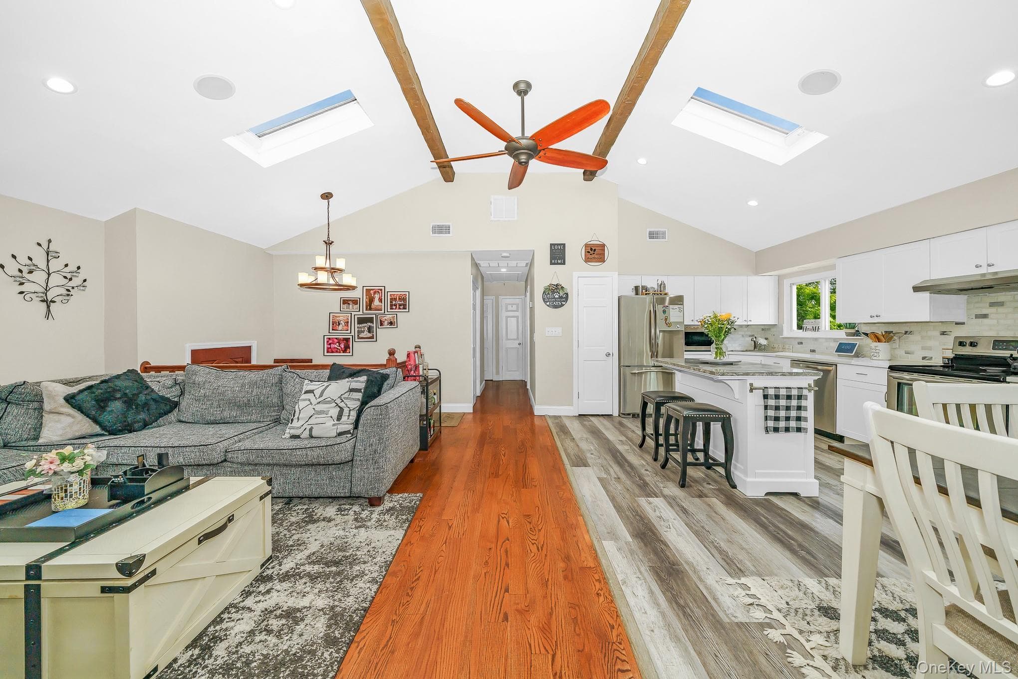341 Avenue B thumbnail 19