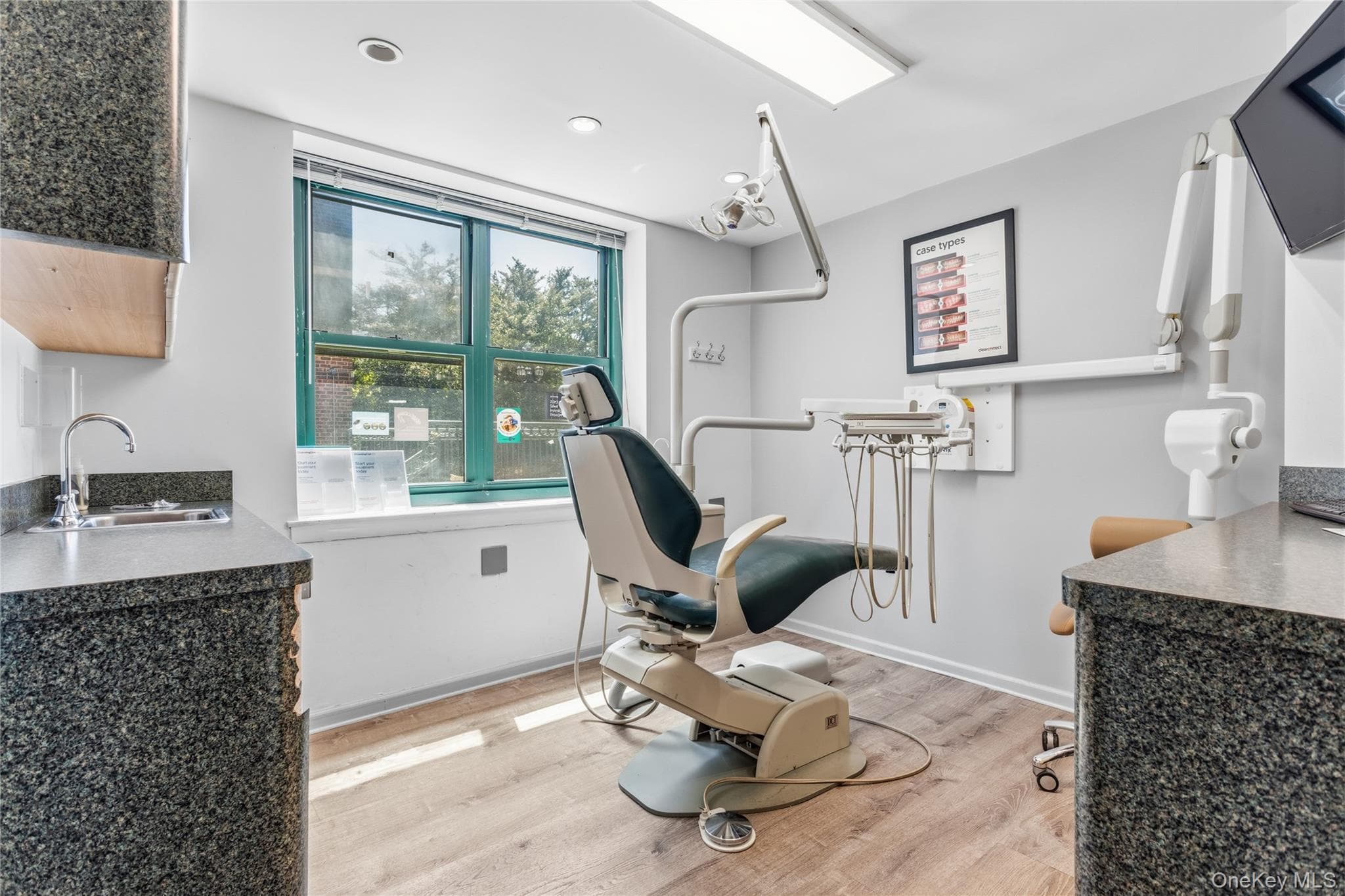 210 Atlantic Avenue Unit: AA3, Lynbrook