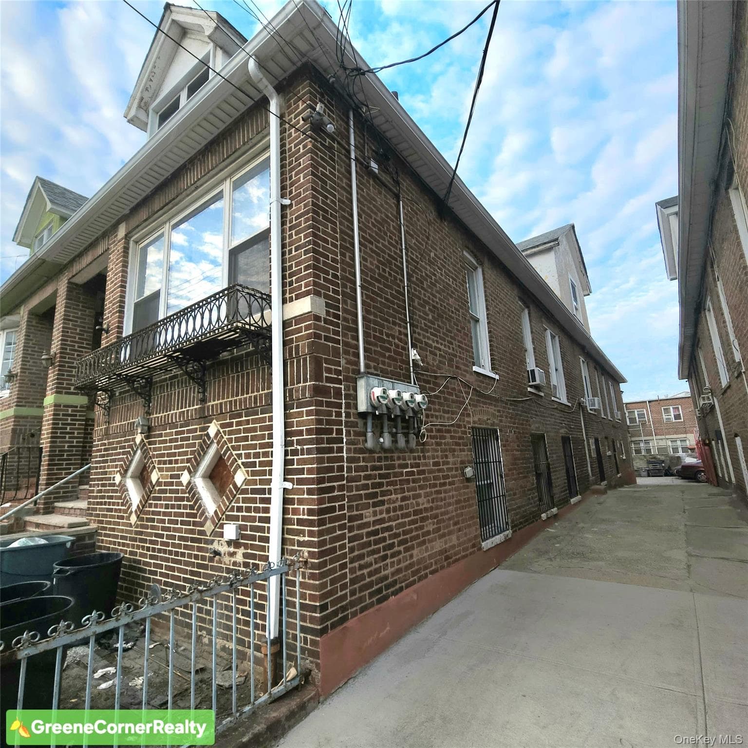735 E 93rd Street thumbnail 15