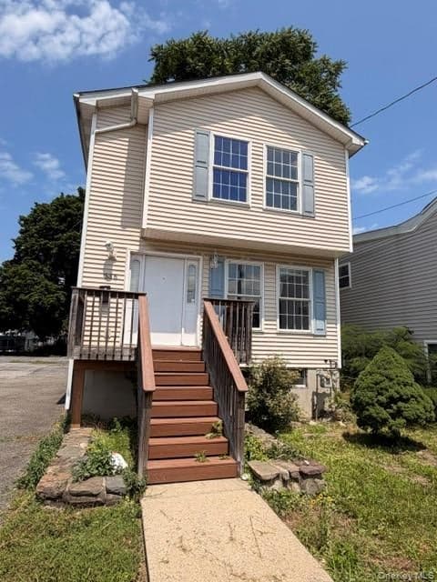 336 Washington Street, Newburgh