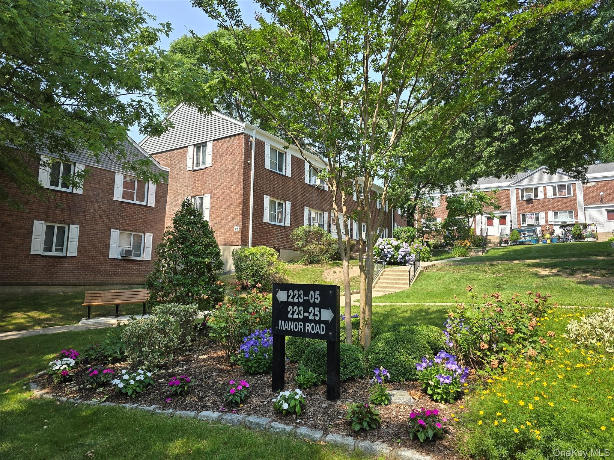 22305 Manor Road Unit: 226 thumbnail 9