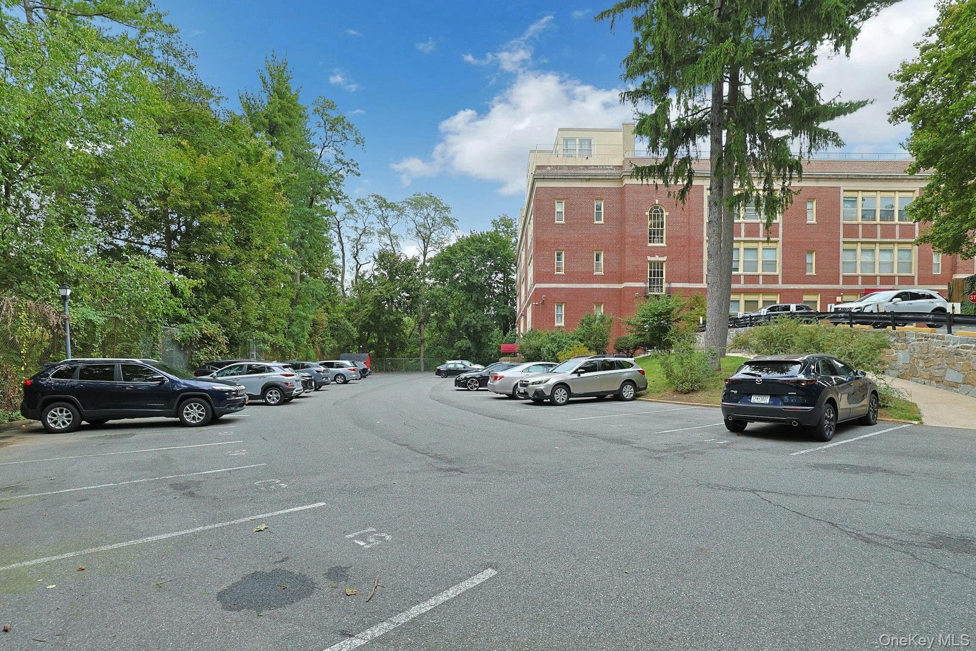 1250 North Avenue Unit: 202 thumbnail 31
