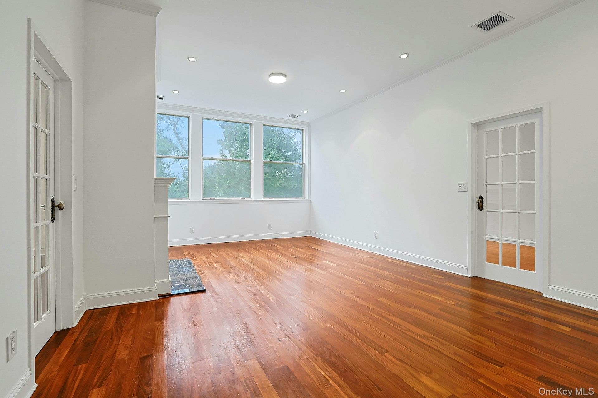 1250 North Avenue Unit: 202 thumbnail 6