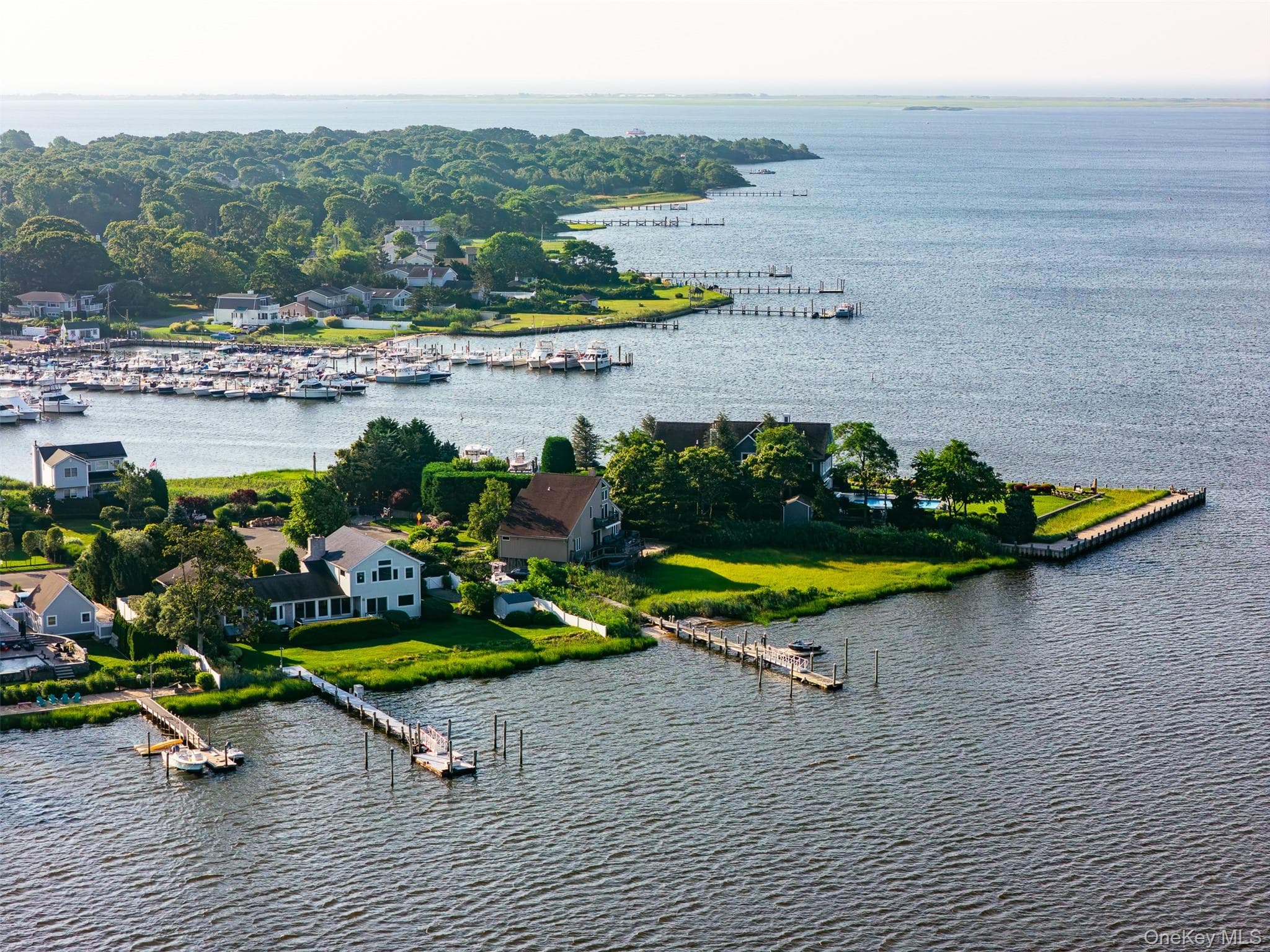 144 Crystal Beach Boulevard thumbnail 41