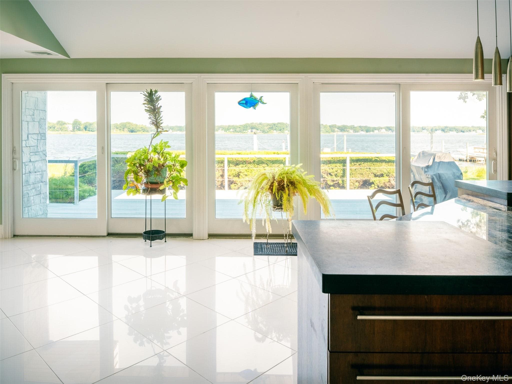 144 Crystal Beach Boulevard thumbnail 11
