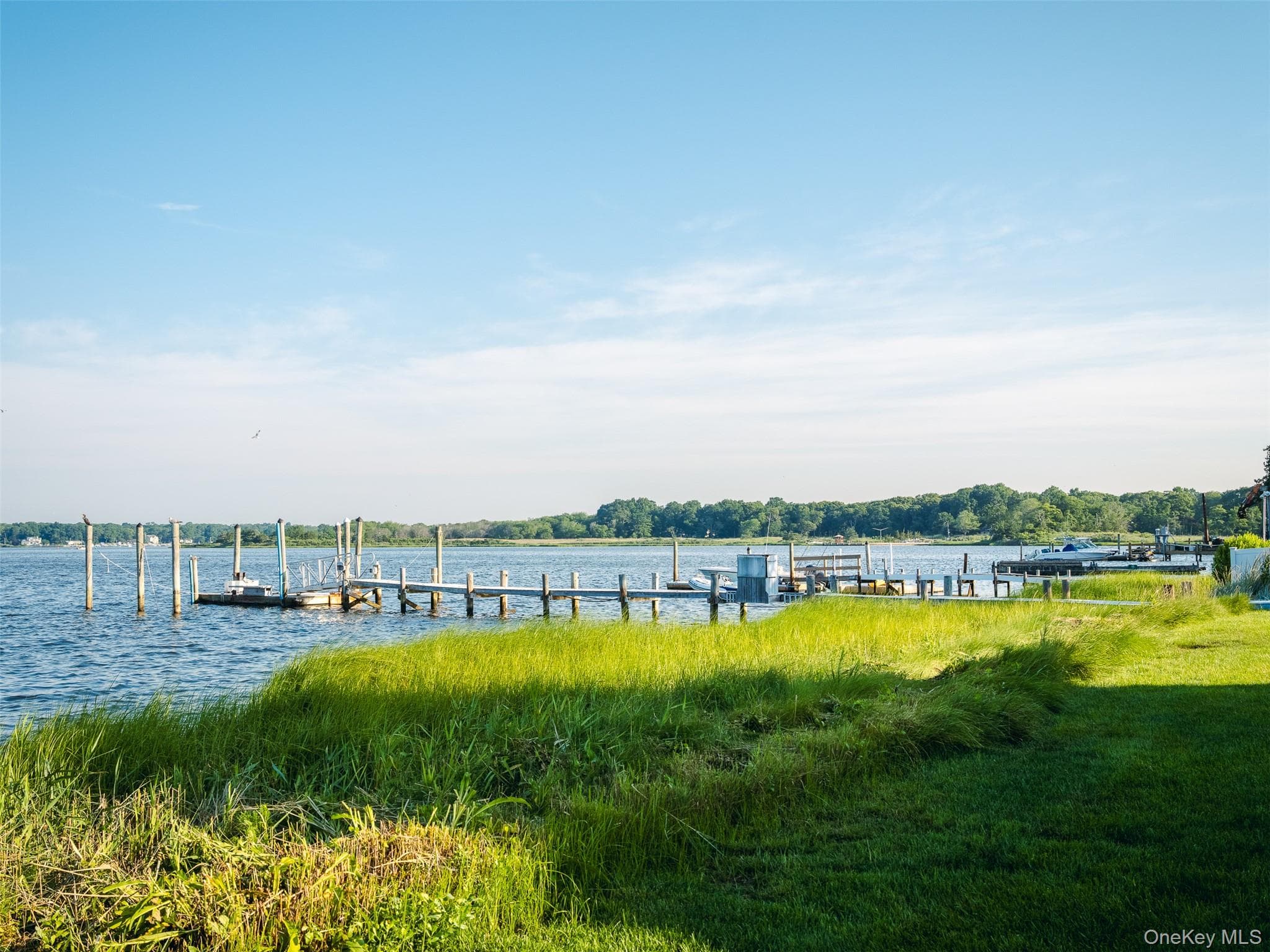 144 Crystal Beach Boulevard thumbnail 33