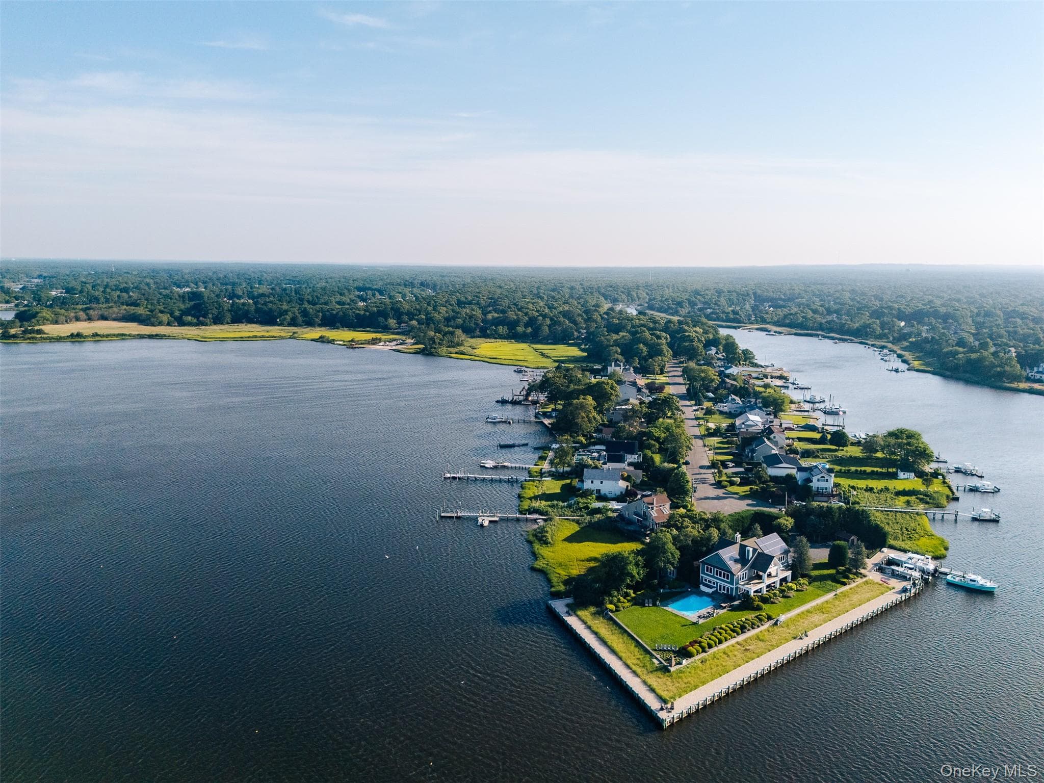 144 Crystal Beach Boulevard thumbnail 43