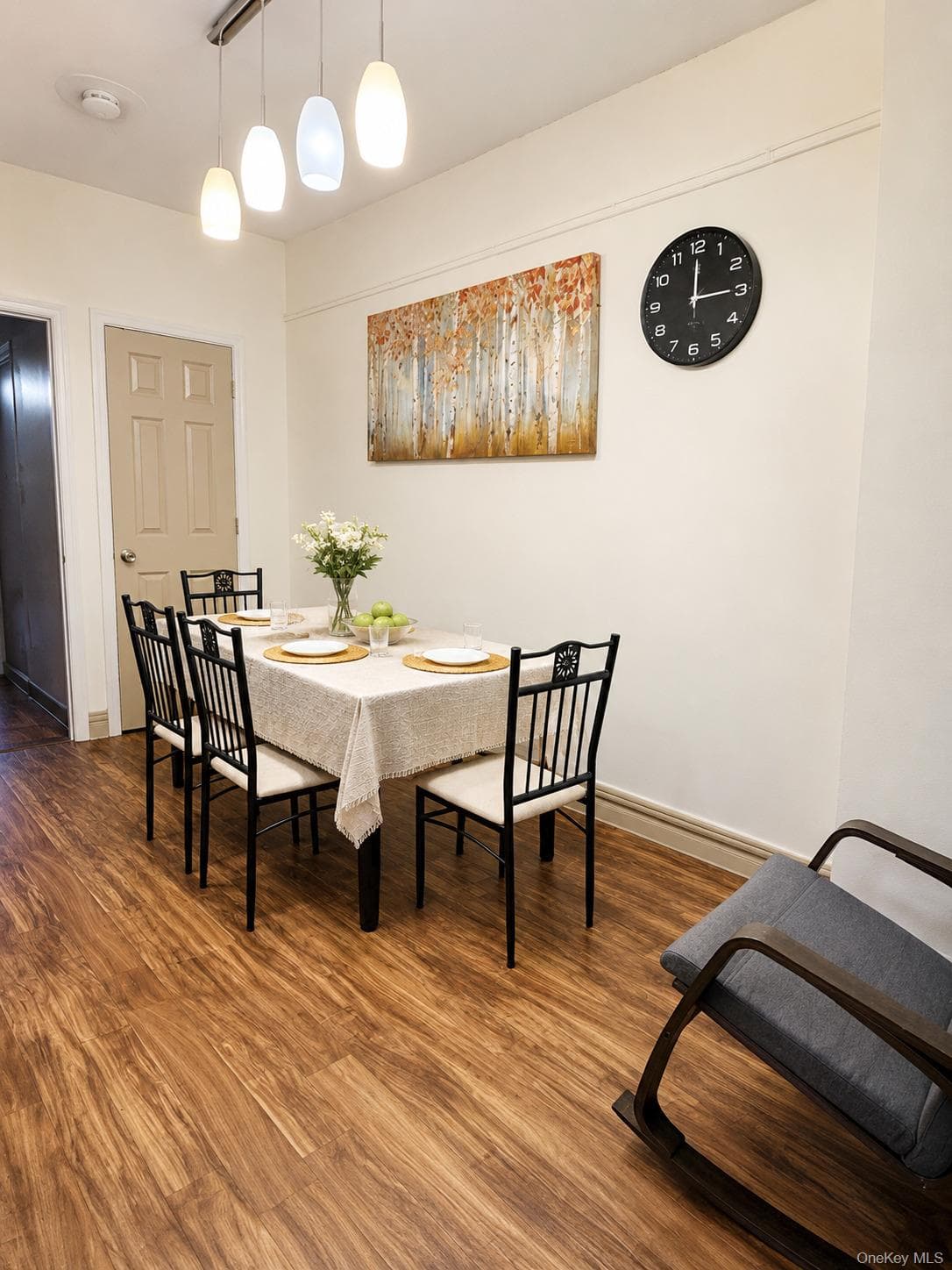 1255 Elder Avenue thumbnail 8