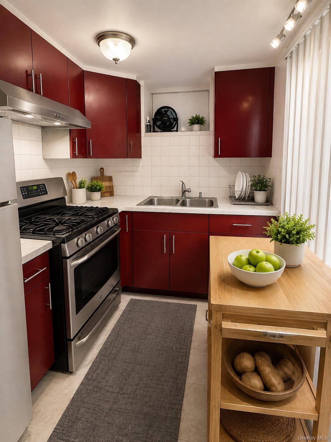 1255 Elder Avenue thumbnail 14