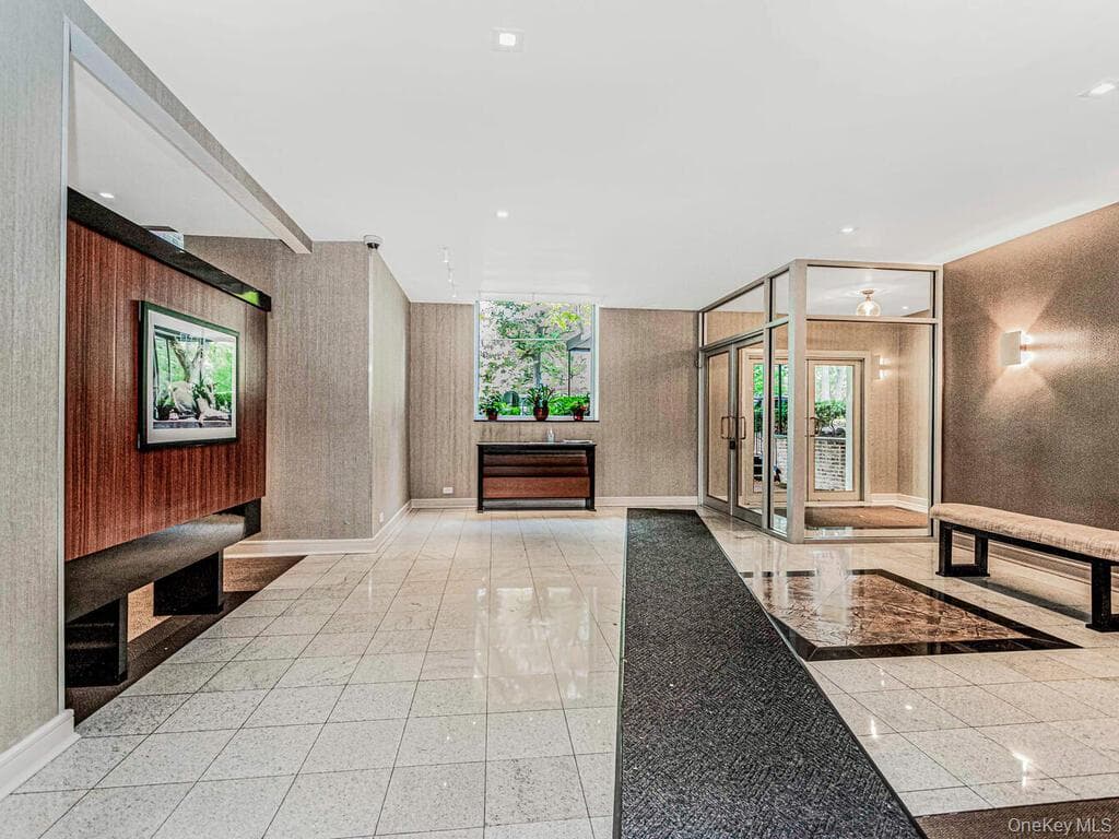 6200 Riverdale Avenue Unit: 7A thumbnail 11