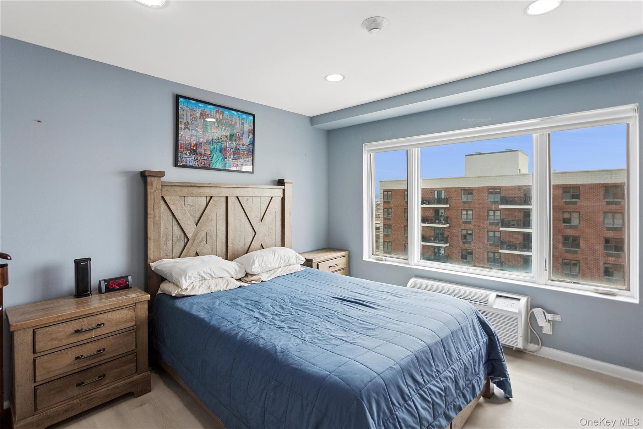 260 W Broadway Unit: 7A thumbnail 14