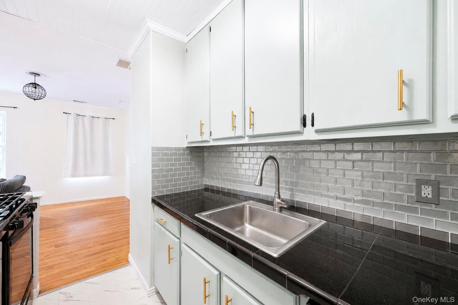 194 Artist Lake Drive Unit: 194 thumbnail 13