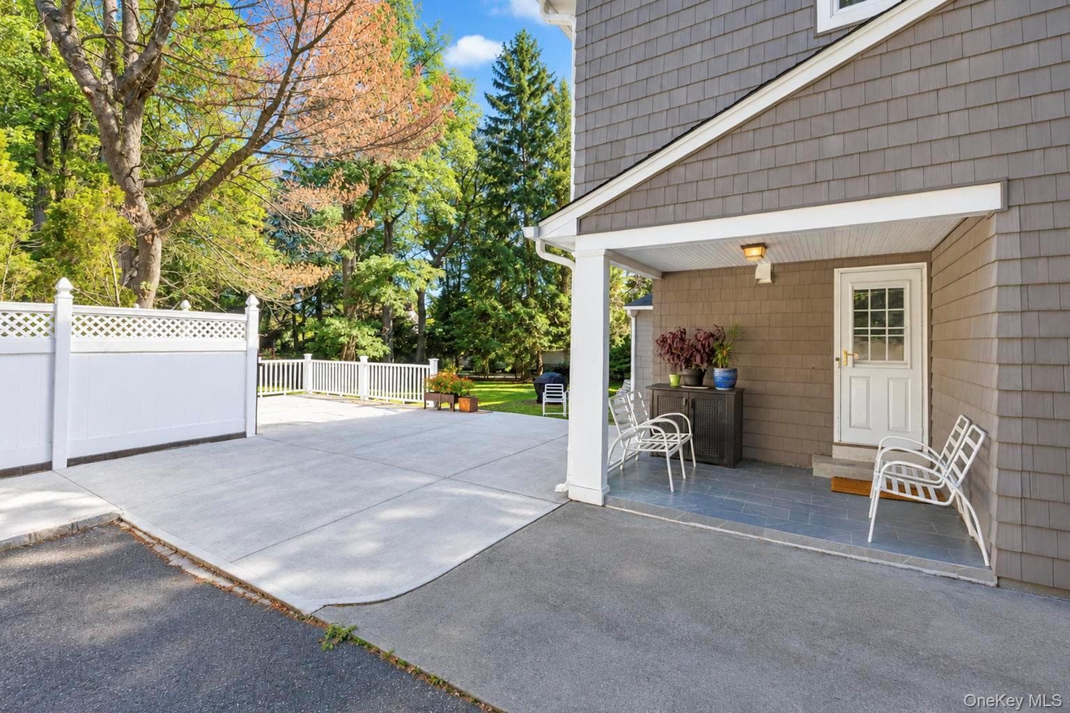 271 Syosset Woodbury Road thumbnail 6