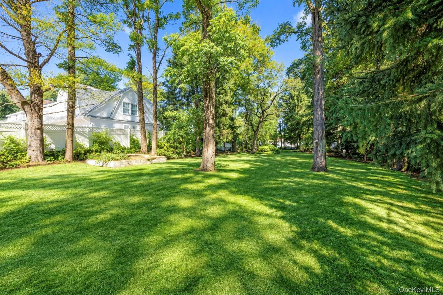 271 Syosset Woodbury Road thumbnail 38
