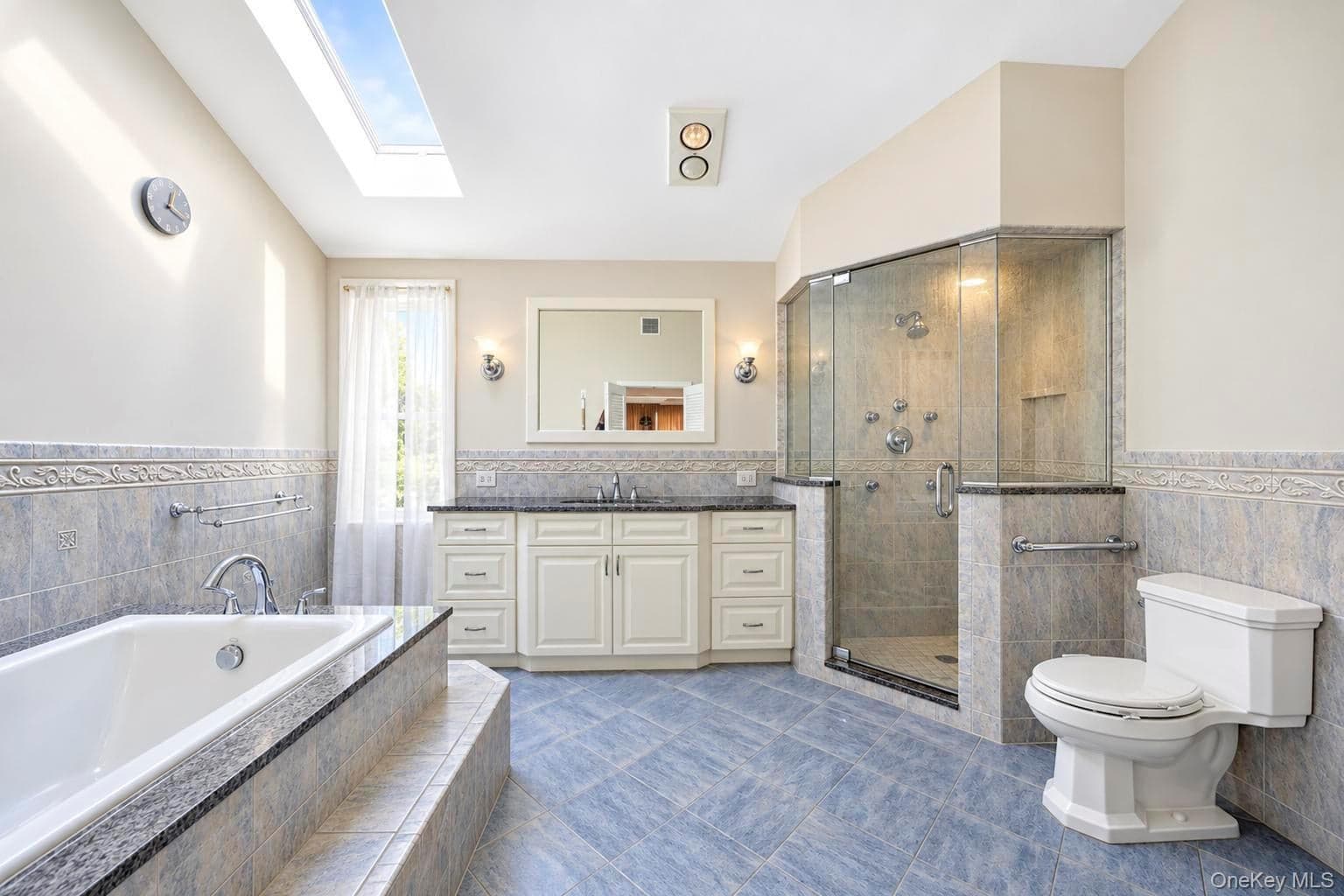 271 Syosset Woodbury Road thumbnail 25