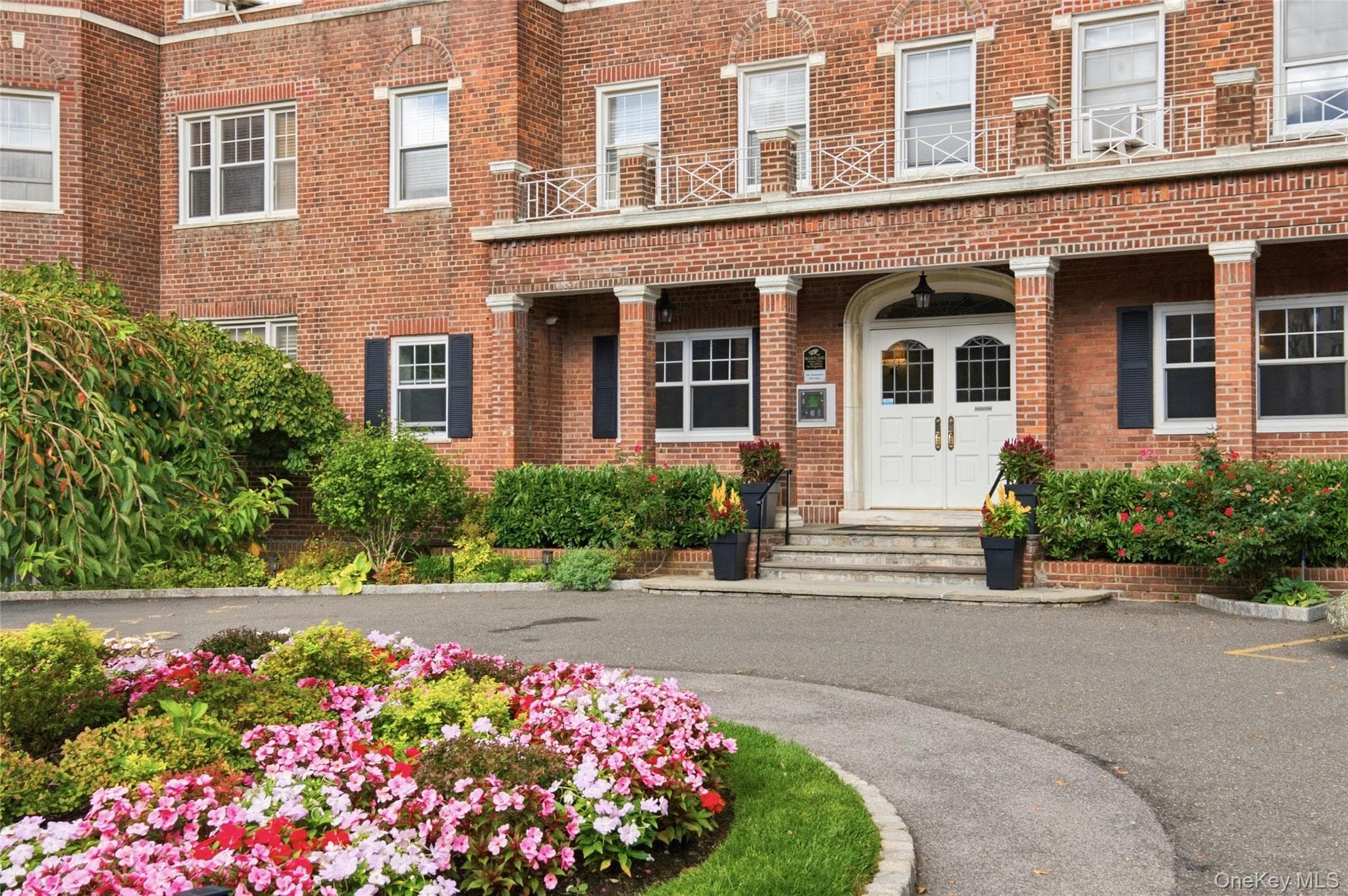 50 N Broadway Unit: 1J, White Plains