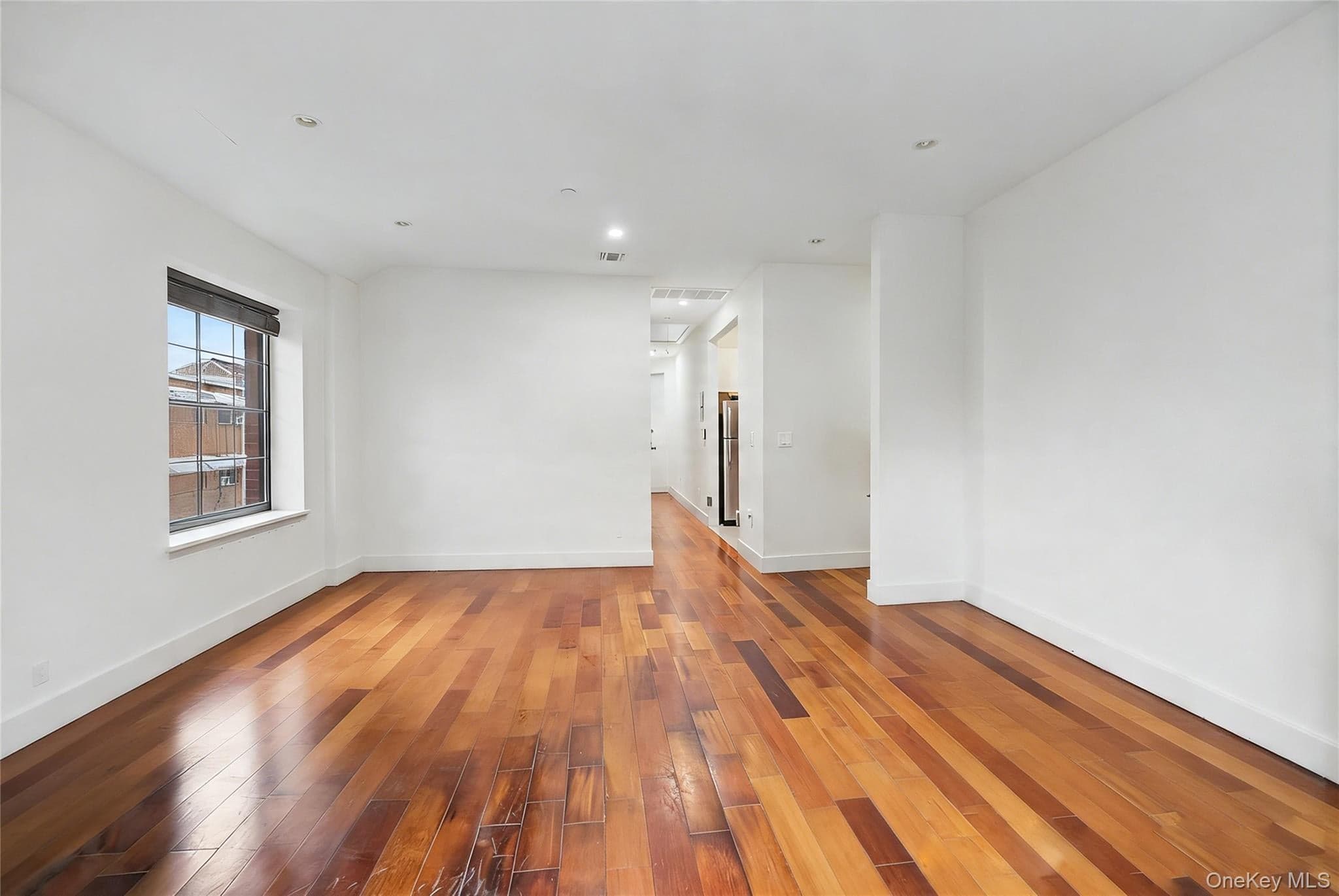 12-10 27th Avenue thumbnail 19