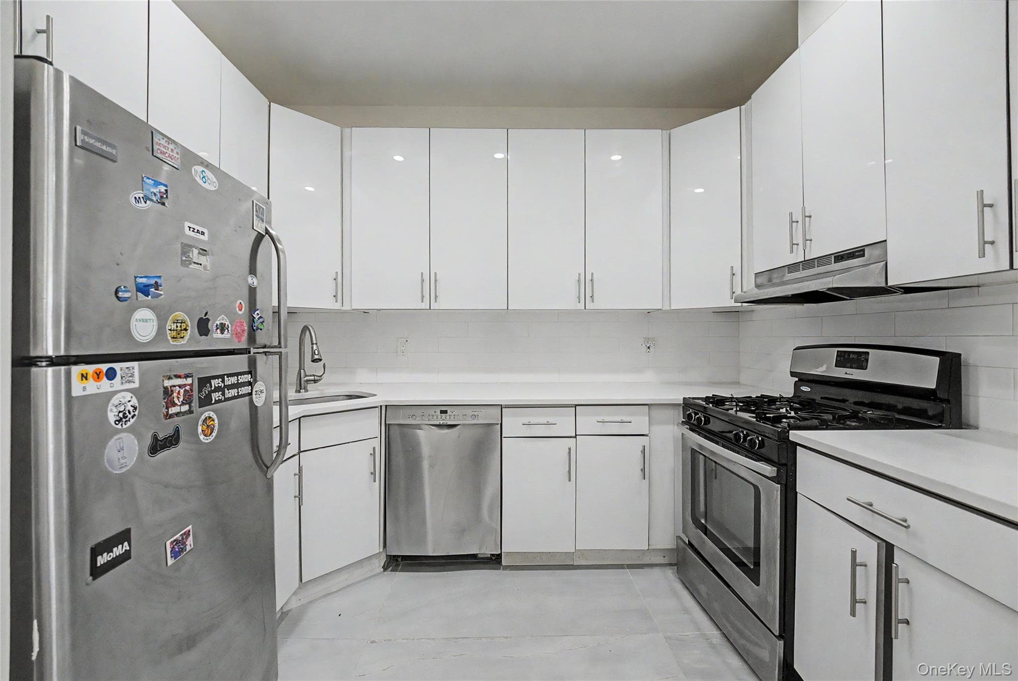 12-10 27th Avenue thumbnail 32