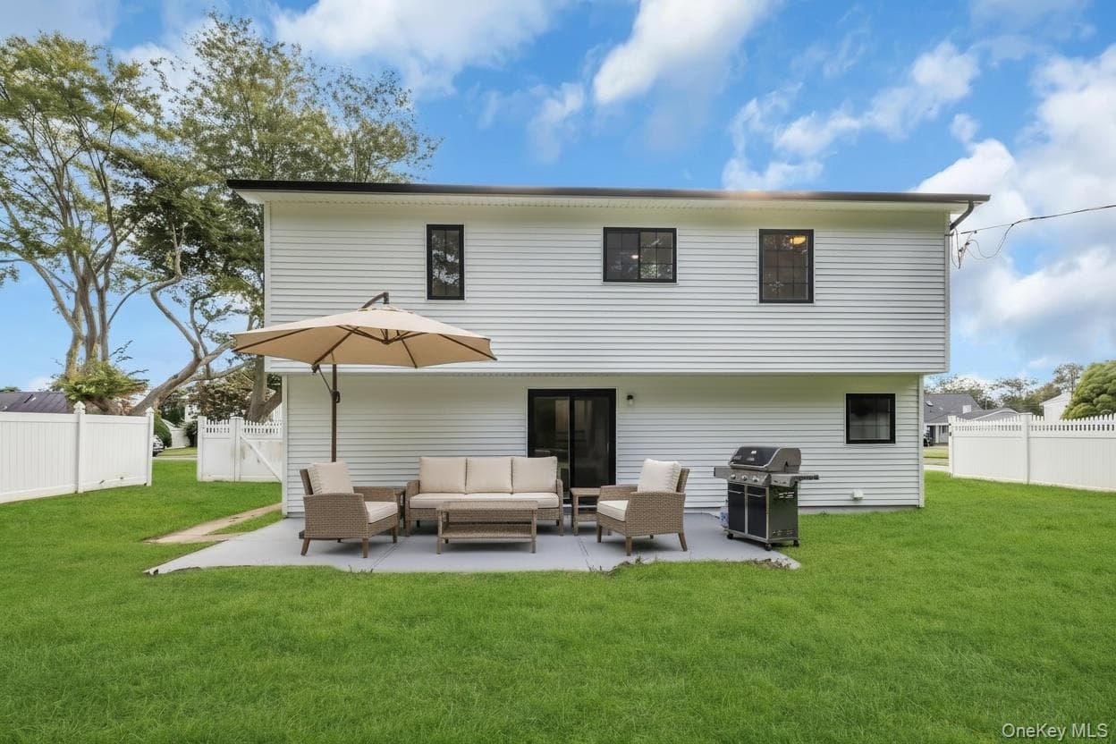 64 Skylark Drive thumbnail 25