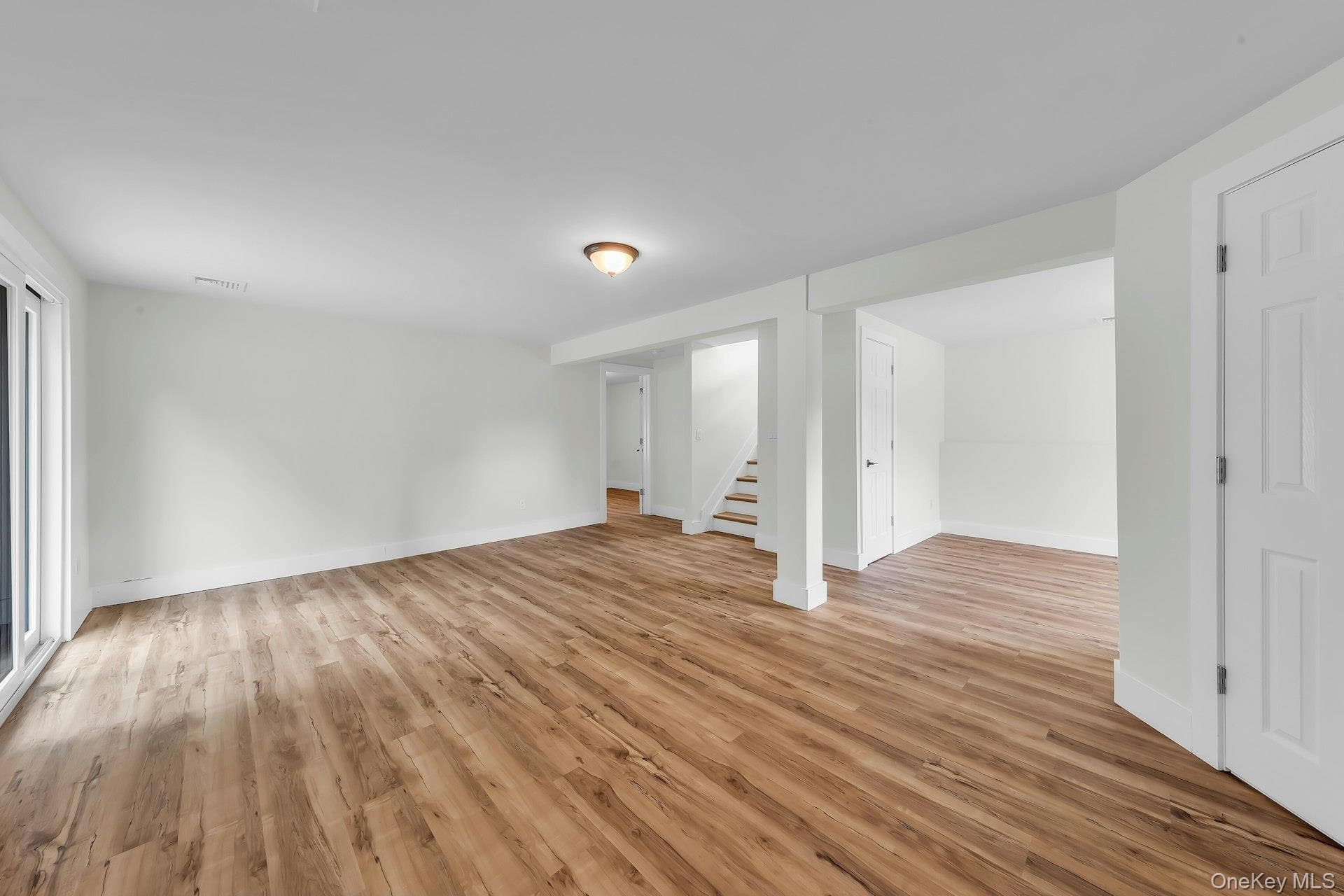 64 Skylark Drive thumbnail 17