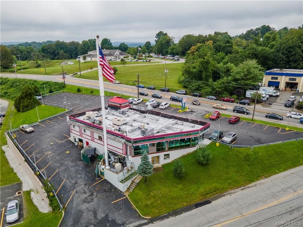 195 Route 6 thumbnail 15