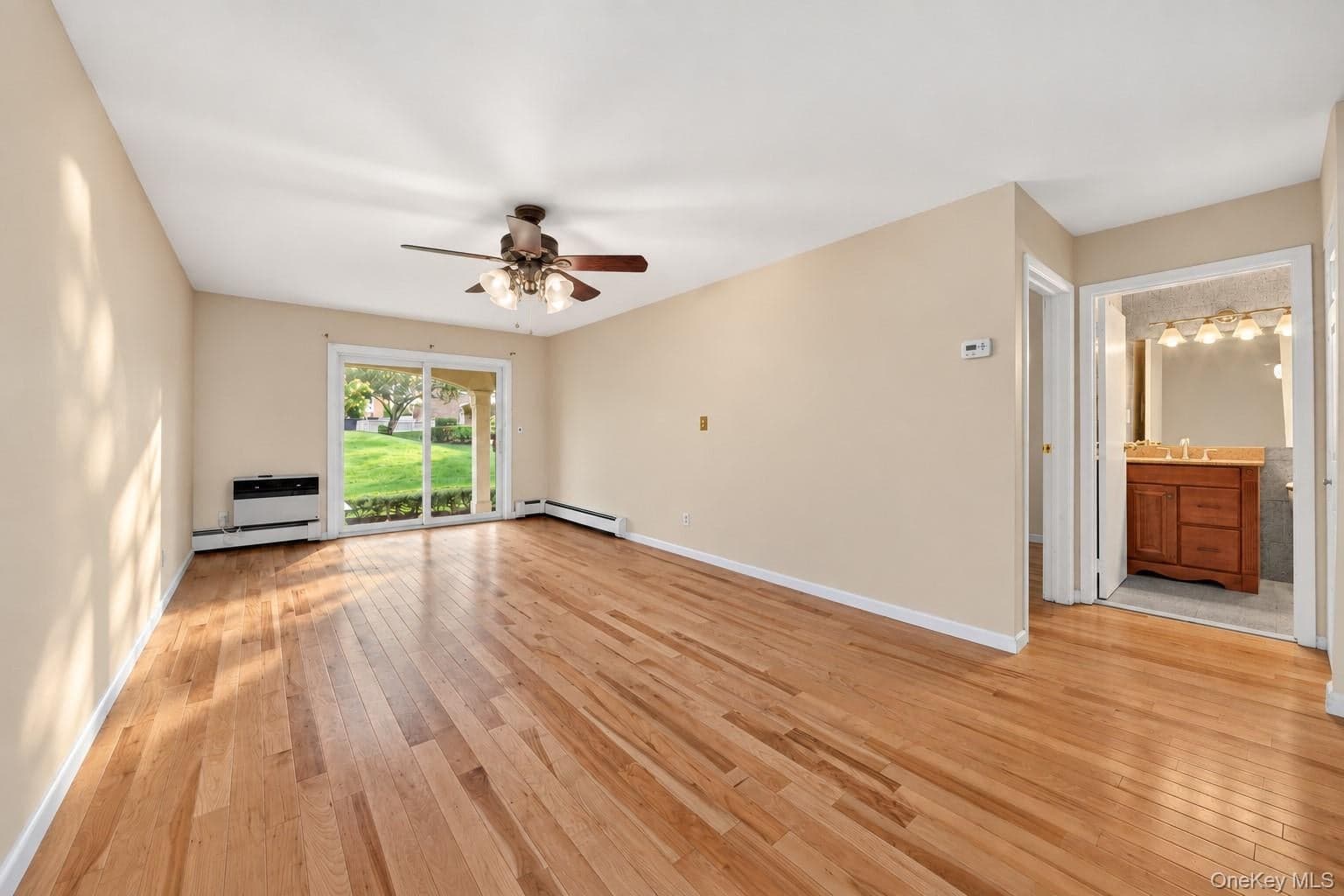12-32 Diane Place Unit: 204L thumbnail 5