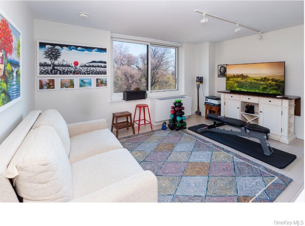 2521 Palisade Avenue Unit: 8C thumbnail 11