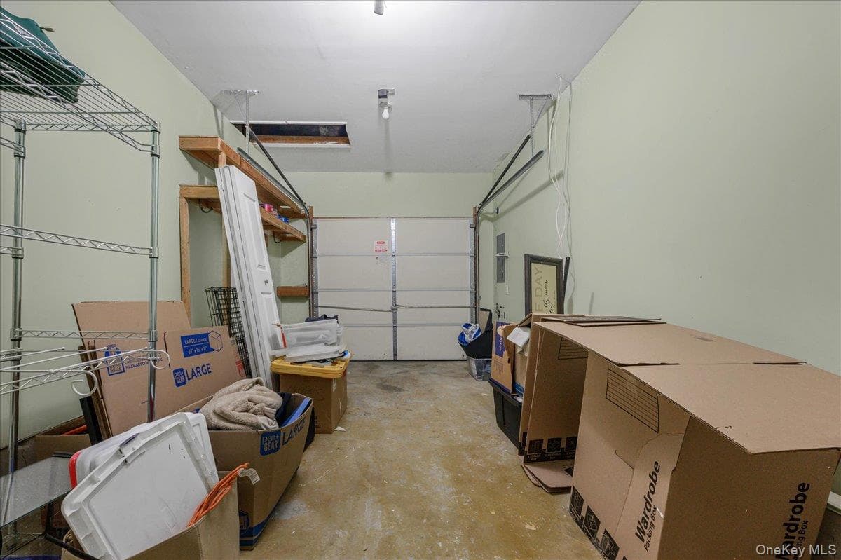 204 Mattituck Court thumbnail 20
