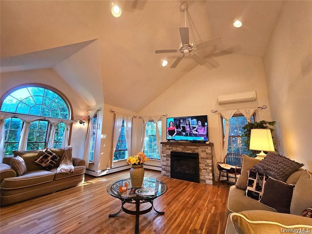10 Phyllis Road thumbnail 3