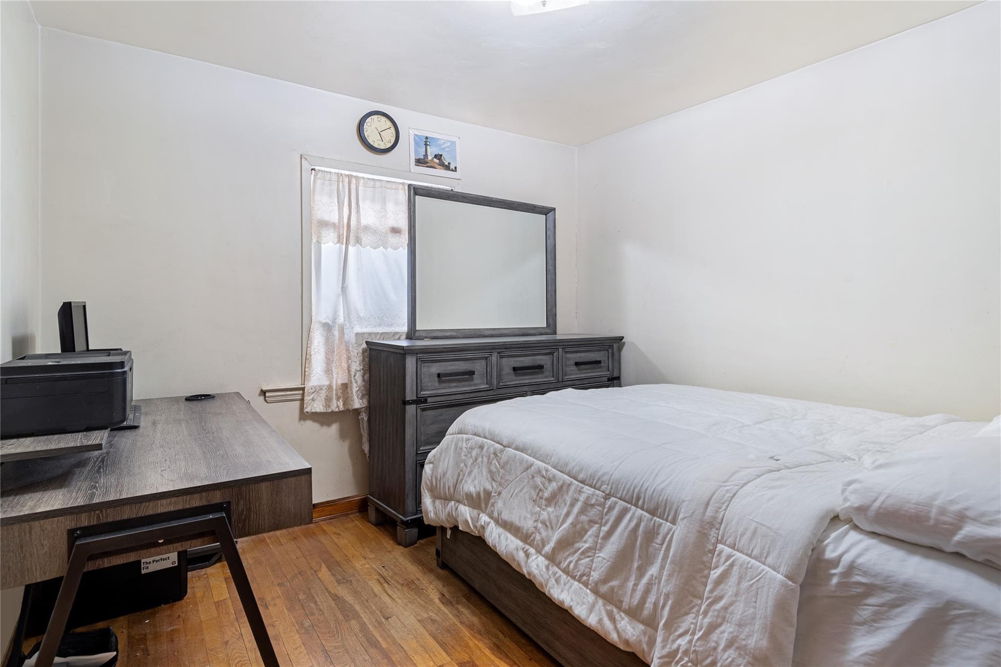 2934 Throop Avenue thumbnail 11