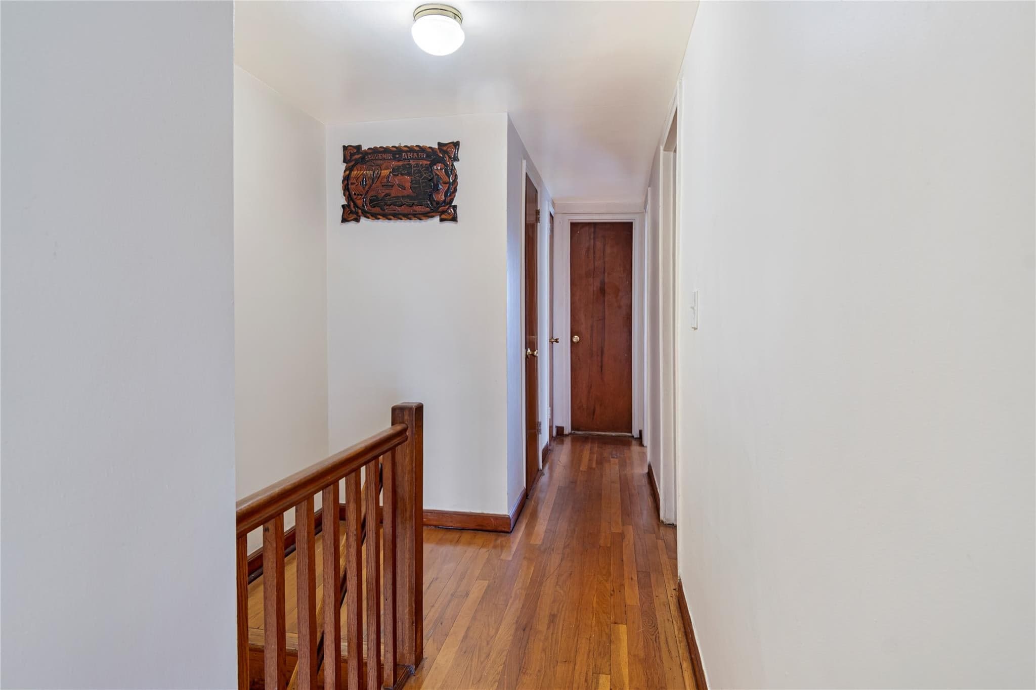 2934 Throop Avenue thumbnail 10
