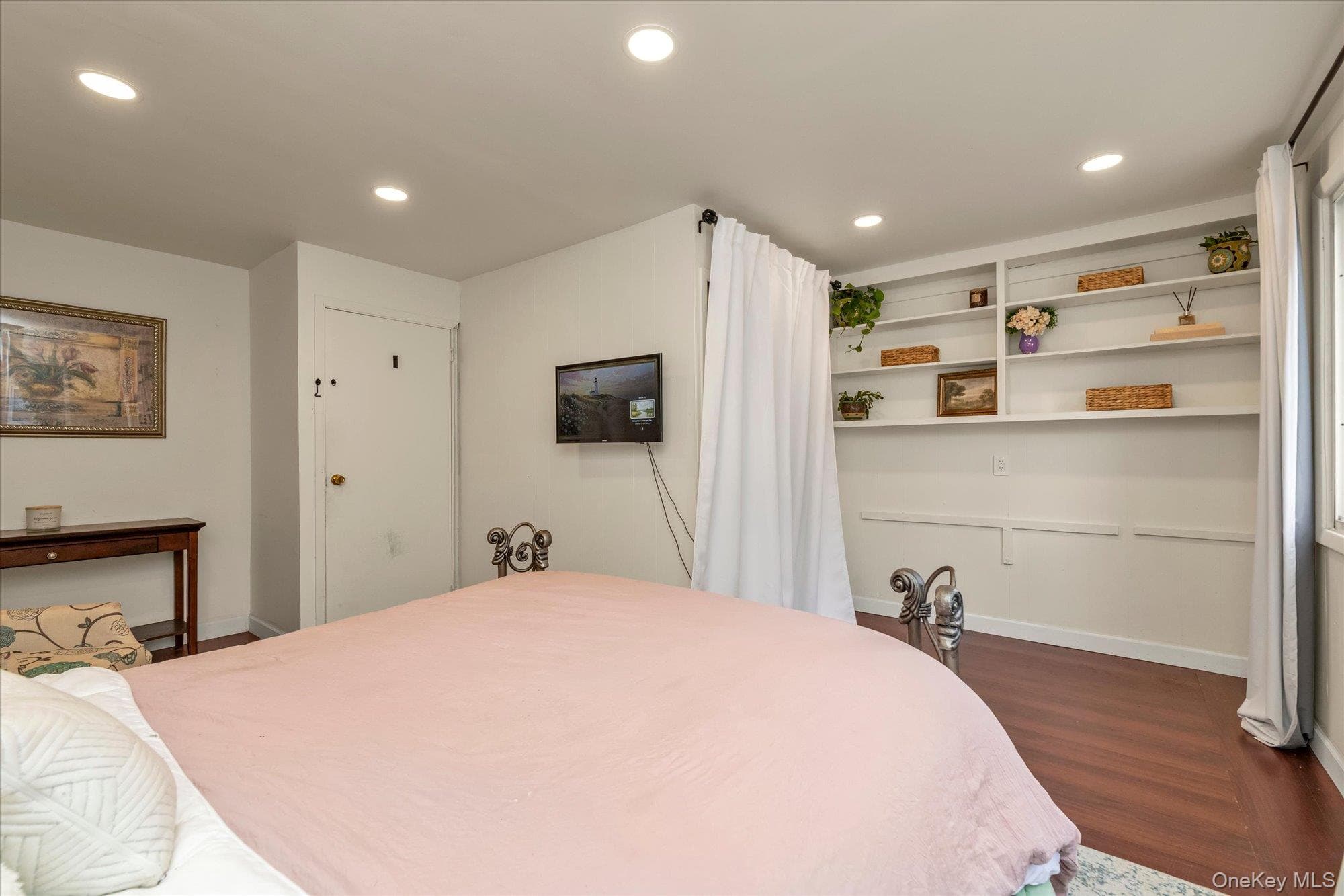 230 Emily Avenue thumbnail 12