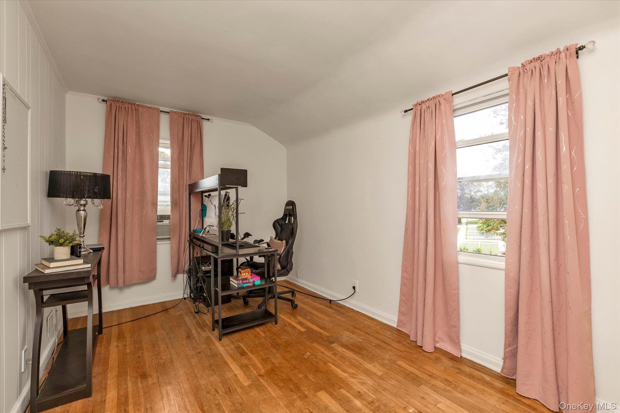 230 Emily Avenue thumbnail 19