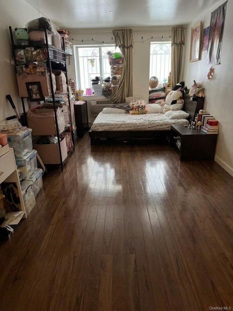 42-11 Parsons Boulevard Unit: 1B thumbnail 5