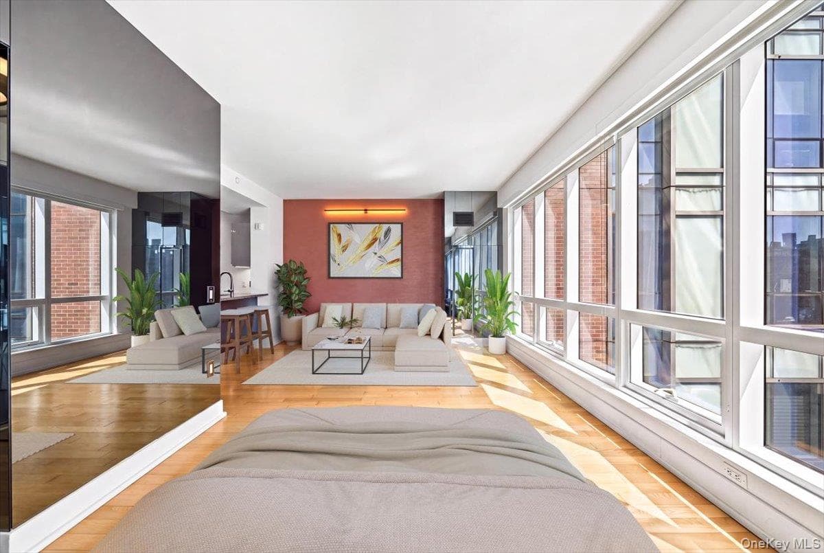 350 W 42nd Street Unit: 19I thumbnail 5