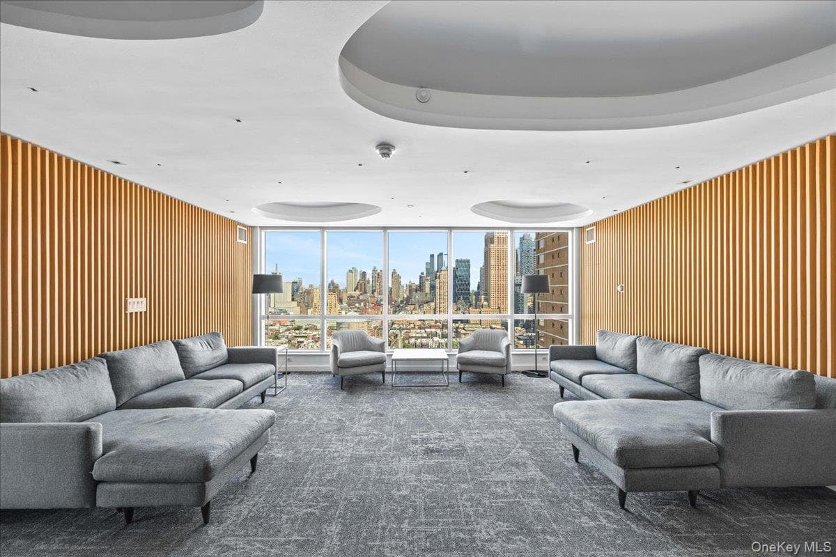 350 W 42nd Street Unit: 19I thumbnail 30