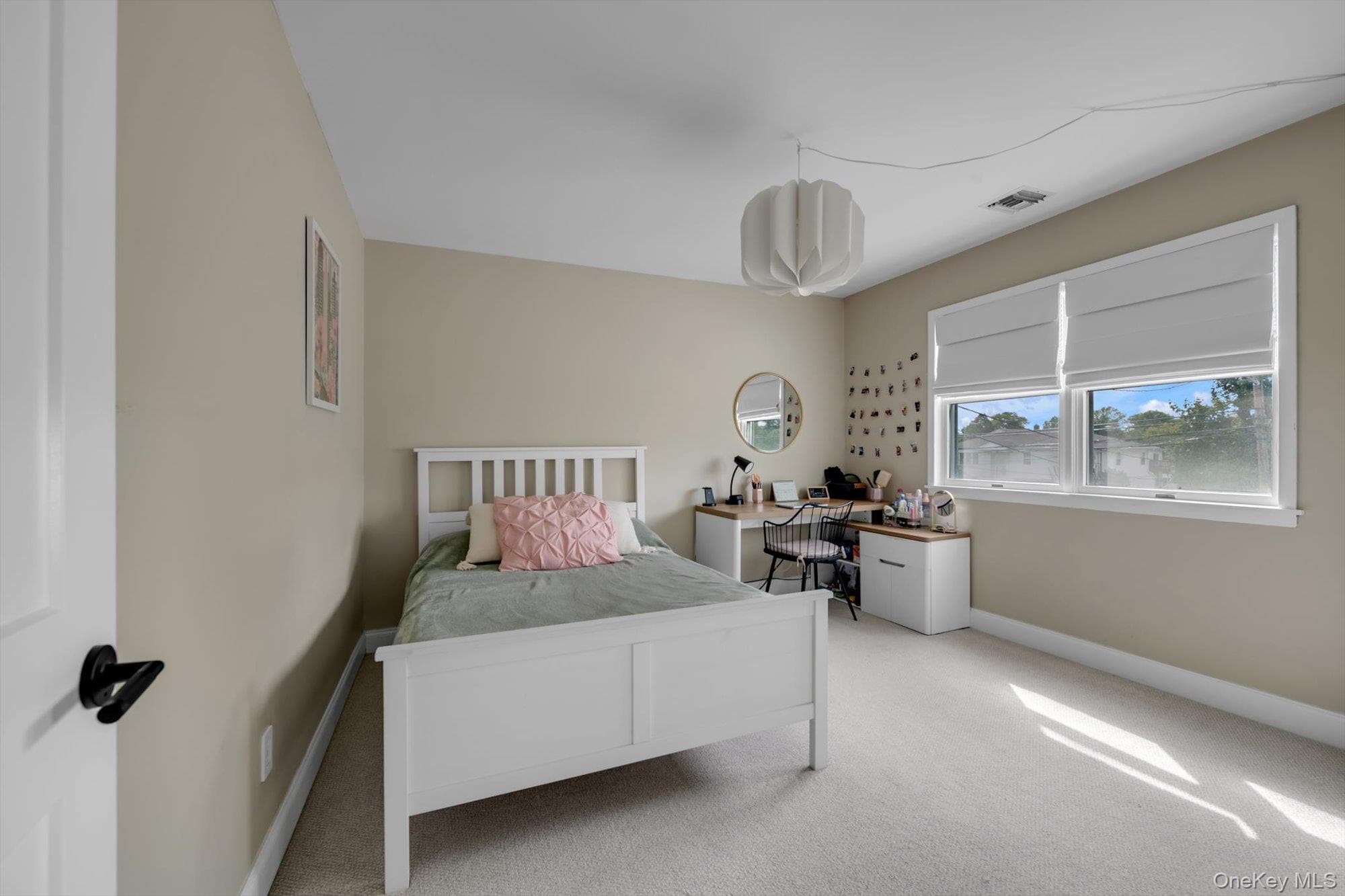 2084 Manfield Avenue thumbnail 21